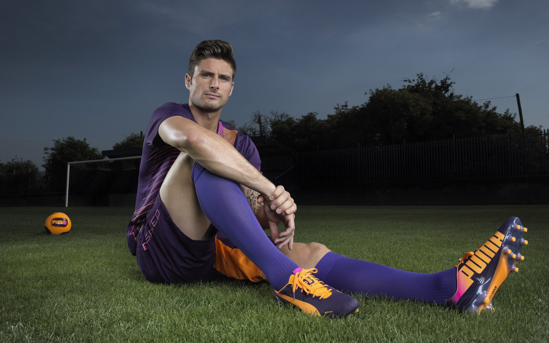 IM体育下载-唯一性的奏鸣曲，当蒙特卡洛的苍凉与纽约的喧嚣，共谱德约科维奇的时代绝唱